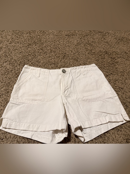 Old Navy Pants - Old Navy White Cotton Shorts, size 4